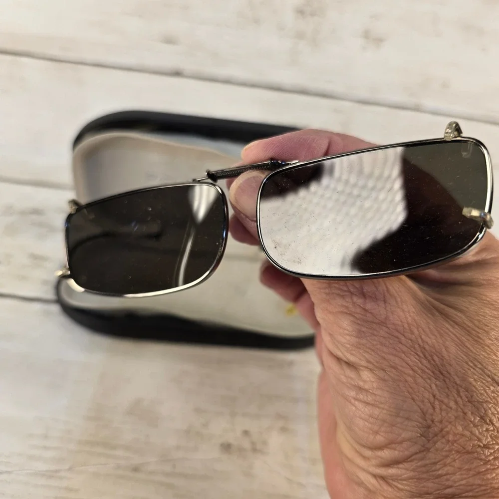 Polar Optics Clip On Sunglasses Polarized‎ Dark Tint Rectangular with Case